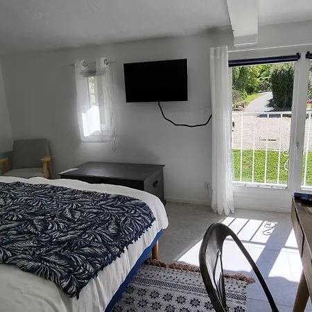 Les Pierres De Cezaire Maison d'hôtes *