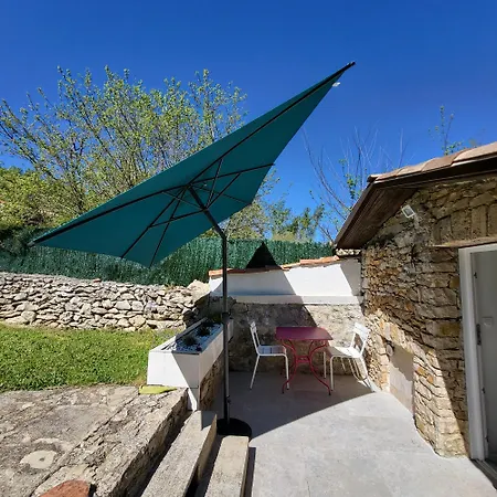 Les Pierres De Cezaire Maison d'hôtes Saint-Cézaire-sur-Siagne